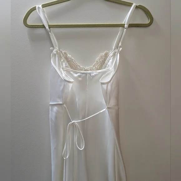 Bridal, Linea Donatella Lingerie 2 piece Set - Picture 8 of 16